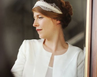 Wedding lace, retro-inspired headband