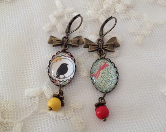 Bird cameo earrings and lasso.