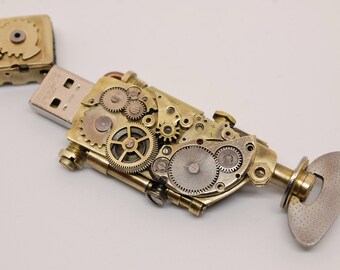 Steampunk 32 Gb USB Flash drive