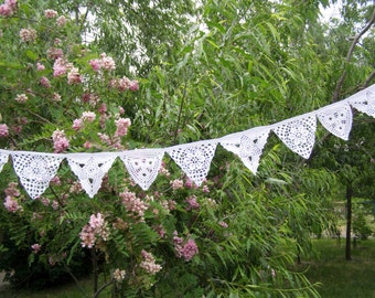 Bunting garland, Wedding decoration, Party decor, Wall Hanging Garland, Triangle Crochet Bunting