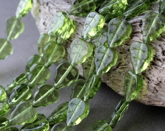 Leaf Beads, Glass Leaf Beads 25Pc, 10х12mm Czech Glass Beads, Olivine #2 Glass Leaves