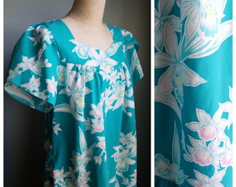 vintage floral muumuu dress