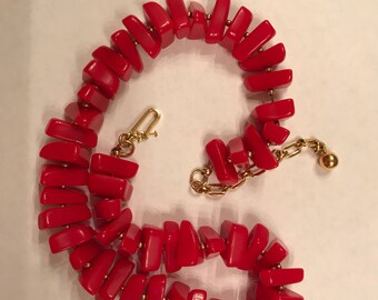 Red vintage lucite necklace