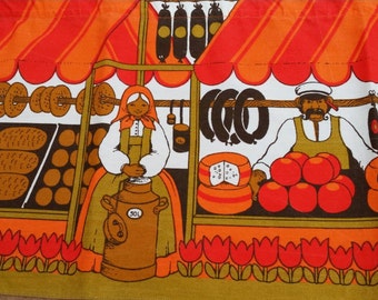 A valance made in Swedish 174 cm x 29 cm "69 x 11"