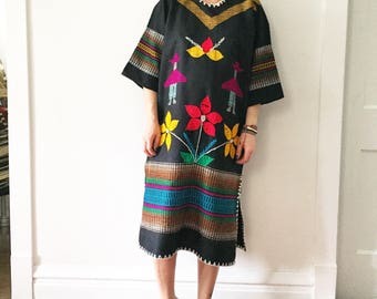 Vintage Embroidered Ethnic Caftan , Ethnic Maxi Dress , Hand Loomed Kaftan