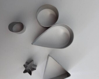 1 lot de 5 emportes pièces indispensable pour vos créations fimo