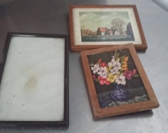 3 Vintage Frames 2 Glazed Photo Picture