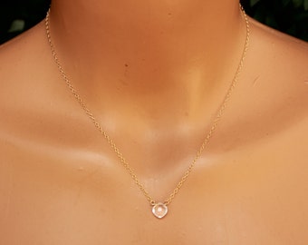 Rose Quartz Necklace, Minimalist Necklace, Pink Gemstone Necklace, Small Rose Quartz Pendant, Layering, Dainty Necklace, Small Rose Quartz