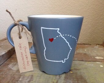 Long Distance Mother Mug with Two States or Countries. Gift for Parents. Mother's Day Gift. Gift for Mom. Personalized Gift. Gifts under 25