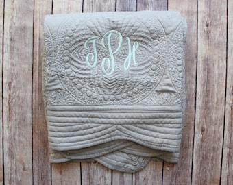 Monogrammed Baby Quilt, Personalized Baby Blanket, Personalized Baby Quilt, Monogrammed Baby Blanket, New Baby, Baby Boy Quilt, Grey Blanket