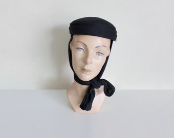 1950s Black Felt Hat | Scarf Tie Hat | Winter Hat | Pillbox Hat
