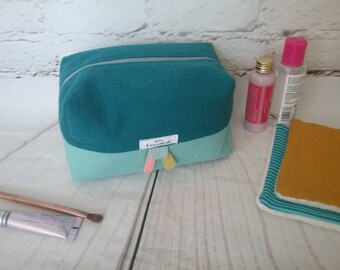 Toiletry bag / makeup two-ply cotton gauze.