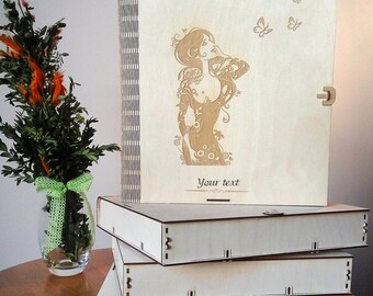 Personalised wooden box. Box of plywood for wedding photos. Gift box