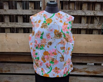 Vintage 1950s or 60s White With Pink and Orange Flowers Sleeveless Summer Blouse