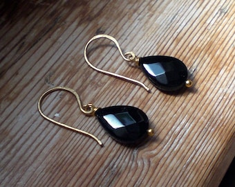 Black onyx earrings / Onyx earrings / black onyx jewelry / black onyx drop earrings