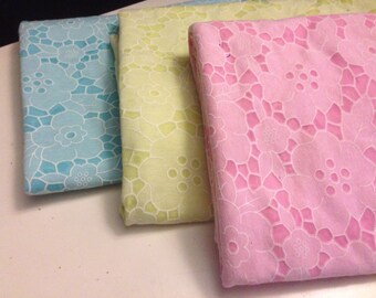 Cotton Poly Knit Floral Lace Inspired Pattern 1-3/8 Yards