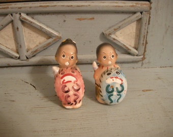 Vintage African Salt n Pepper Shakers