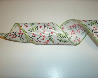 5 yds of Christmas Ribbon, Holiday Ribbon, Seasonal Ribbon, Christmas Ribbon, Wired Edge Ribbon, Evergreen, Berries,