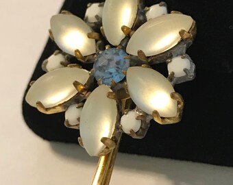 Vintage White Flower Rhinestone Hair Pin, White Rhinestone Bobby Pin, Crystal Hair Accessory, Gift for Her, Estate Jewelry
