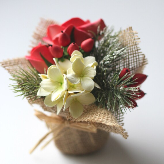 Items similar to Mini Christmas Flower Arrangement, Mini Gift