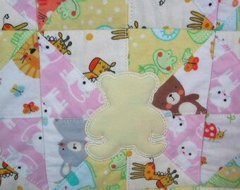 Machine Embroidered Baby Quilt, Crib Quilt, Baby Quilt, Handmade Baby Quilt - Radial Teddys - approx 34" x 41"