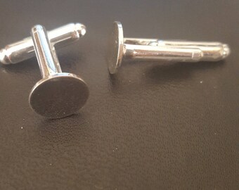 1 pair of cufflinks with plate holders