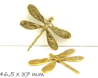 Pendant dragonfly Vintage Gold 46.5 x 37 mm Golden