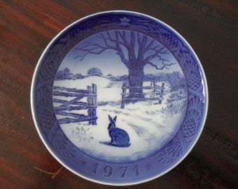 Royal Copenhagen Hare in Winter denmark 7" wide 1971
