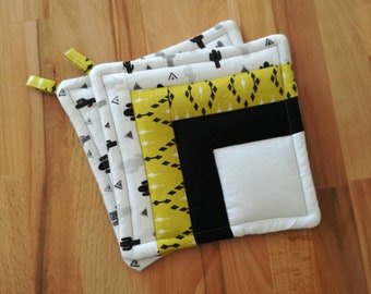 Pair of pot holders, potholder, potholders, kitchen accessories, pot holder