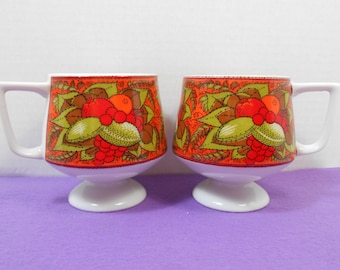 Pair of Holt Howard Fruit & Vegetables Harvest Pedestal Mugs/Cups