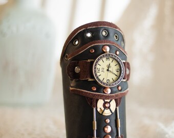 Leather steampunk wrist watch