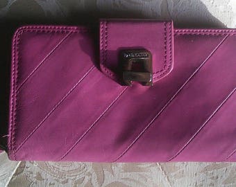 Liz Claiborne Deep Orchid Pink Leather clutch wallet // American designer, 1980's, dark violet pink, leather clutch wallet