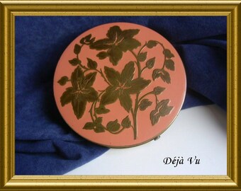 Vintage big powder compact