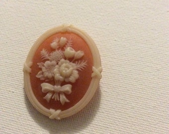 Vintage Avon Flower Brooch