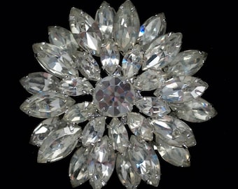 unsigned delizza and elster for weiss over the top tiered rhodium brooch 3593