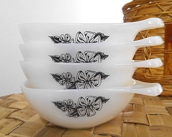 Vintage Agee Crown Pyrex Ramekins - 1960s "Tiki" Set of Four