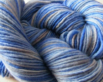 Handpainted Yarn Wool 204yards 2.25oz Sport Weight Knitting Aspenmoonarts Hand Painted Blue Gray Felting
