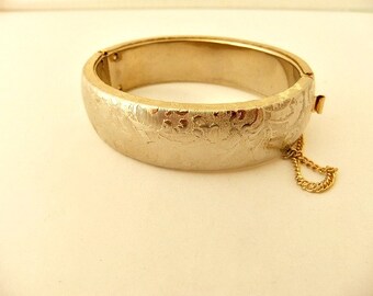 Bangle Hinge Bracelet Gold Tone Brocade