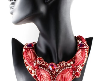 Handmade necklace//silk shibori//soutaches//crystals//Swarovski//high quality//single necklace//ceremony necklace//Fashion