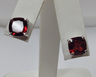 Natural Garnet Stud Earrings Solid 14kt White Gold