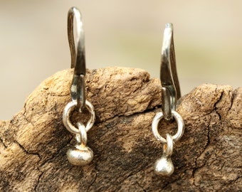 Silver bead earrings with oxidized sterling silver hooks(FBA)
