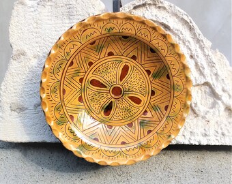 Decorative plate Vintage plate wall hanging Collectible plate Gift anniversary Hand painted art decor Farmhouse gift Rustic wall decor
