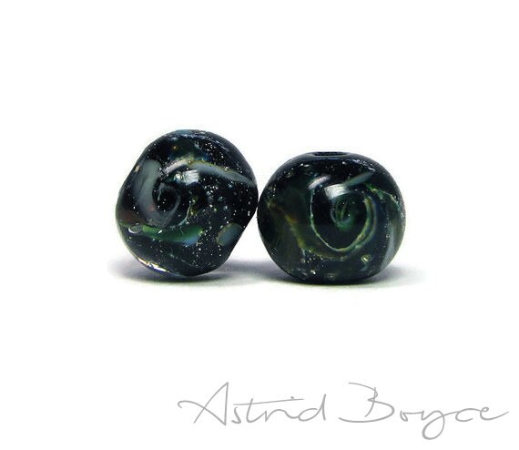 Galaxy Rounds Bead Pair Space Beads Artisan Lampwork Glass - Beads with a Tiny Universe Inside for your Jewelry Creations and Crafting -SRA