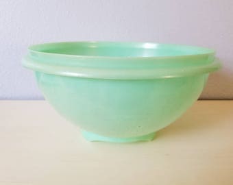 Vintage Tupperware green strainer