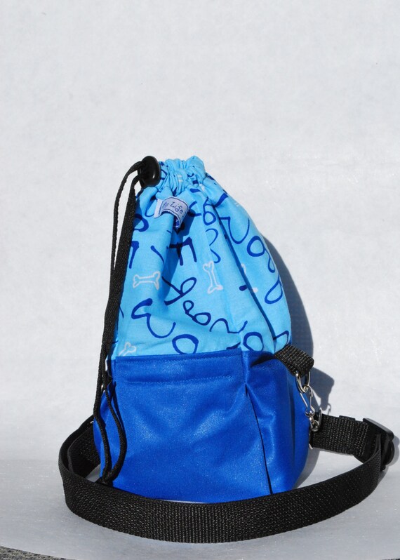 Portable Folding Drawstring Dog Chow Bag With Adjustable