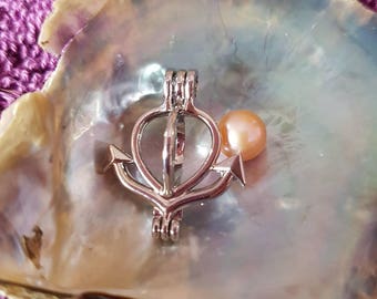 Beautiful akoya pearl necklace
