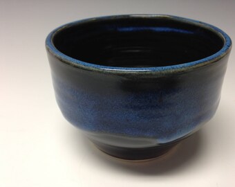 Black and blue bowl, oatmeal bowl, small mixing bowl (1572)