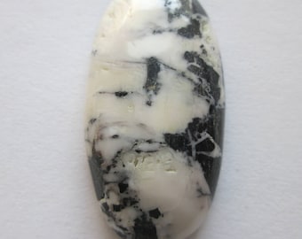 27.30 ct. 100% Natural White Buffalo (Howlite) Cabochon Gemstone 1AG 027