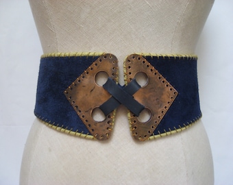 Rare vintage 70s Vera Neumann belt, vintage hippie belt, blue suede belt, vintage cinch belt, vintage hook belt