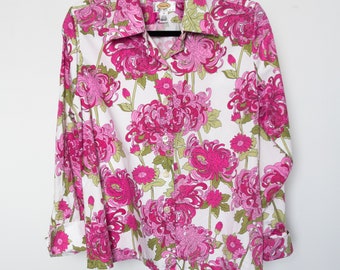 Vintage Long-Sleeved Floral Button-Up
